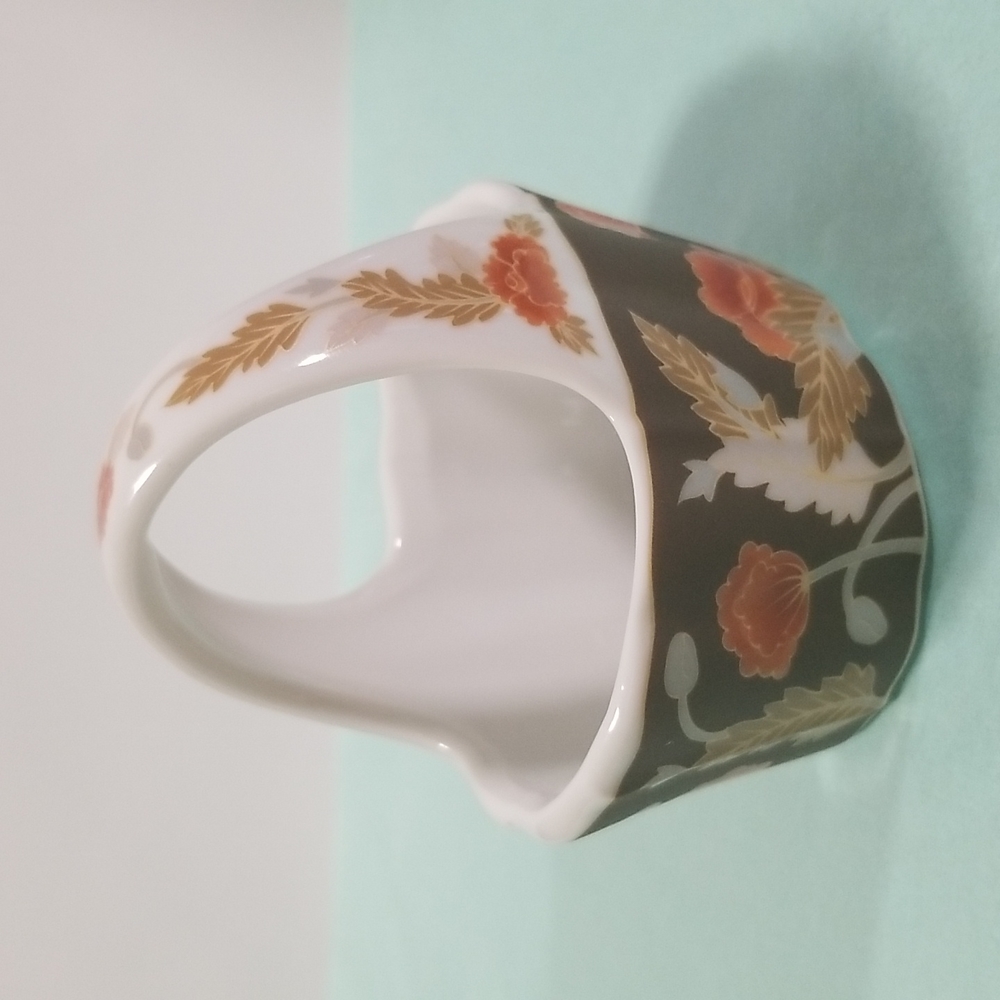 Takahashi San Francisco Porcelain Trinket Cute Little Basket